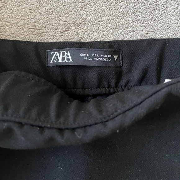 Zara Black Asymmetrical Skort Skirt with Shorts Mid Waist - Picture 3 of 3